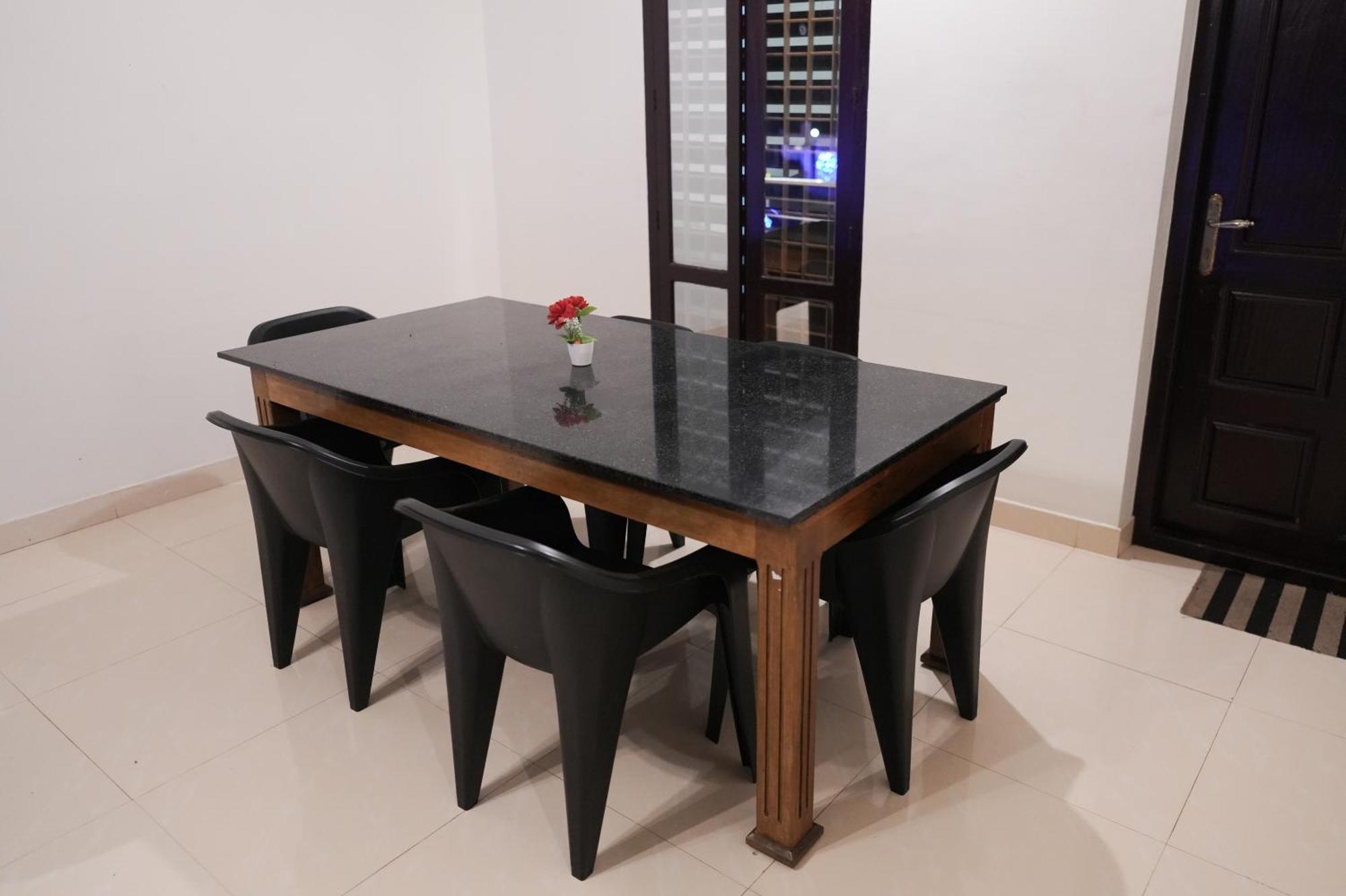 Athirappilly Ambady Resort Екстер'єр фото