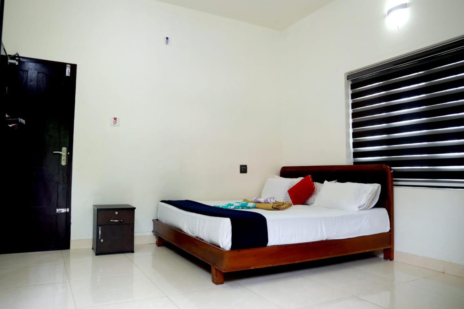 Athirappilly Ambady Resort Екстер'єр фото